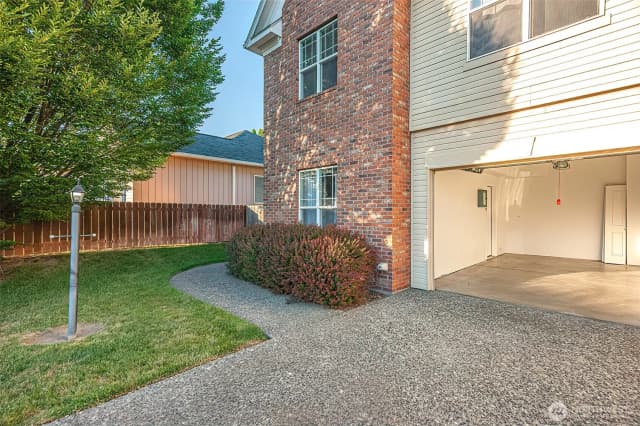 Property photo for 278 Ne Deccio Road #278, College Place photo 3