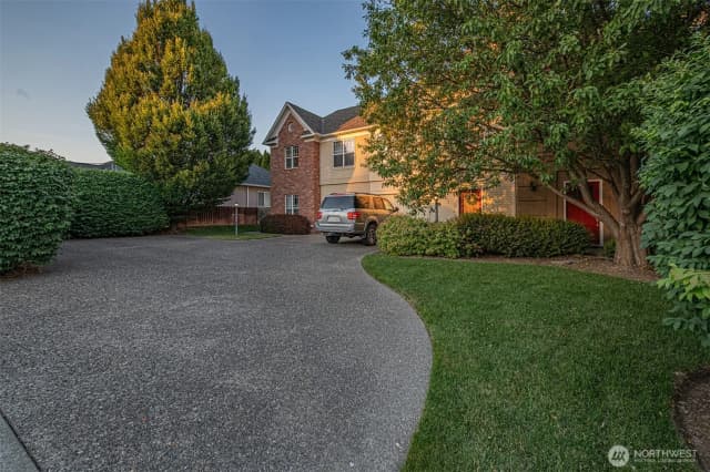 Property photo for 278 Ne Deccio Road #278, College Place photo 2
