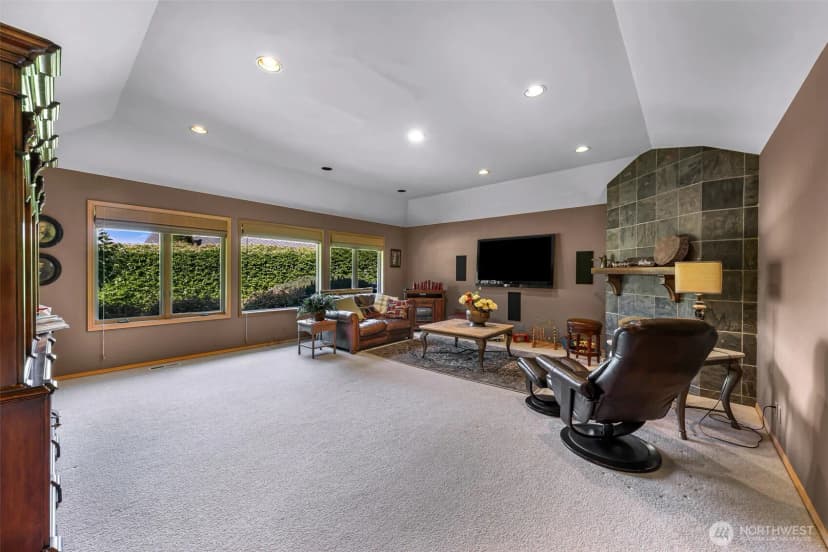 Property photo for 15403 Ne 144th Place, Woodinville photo 28