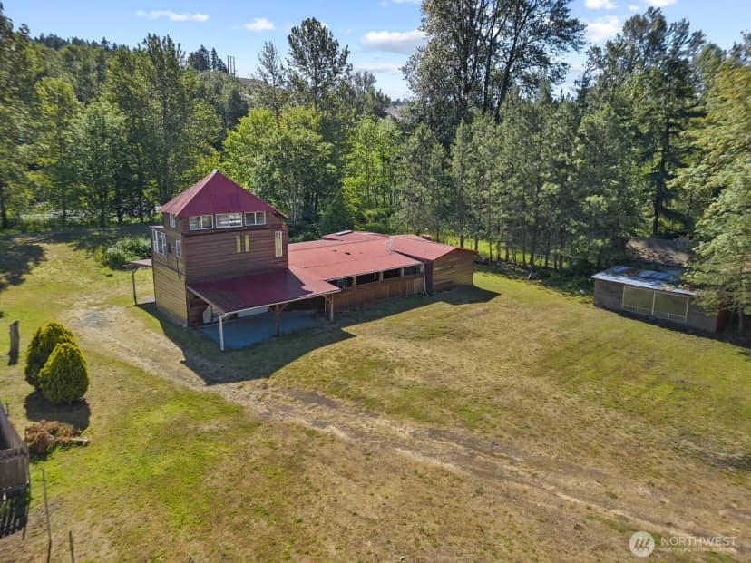 Property photo for 12511 151st Avenue E, Puyallup