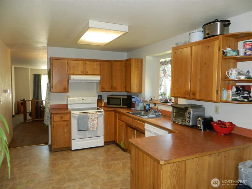 Property photo for 16 Orchard Loop S, Tonasket photo 15