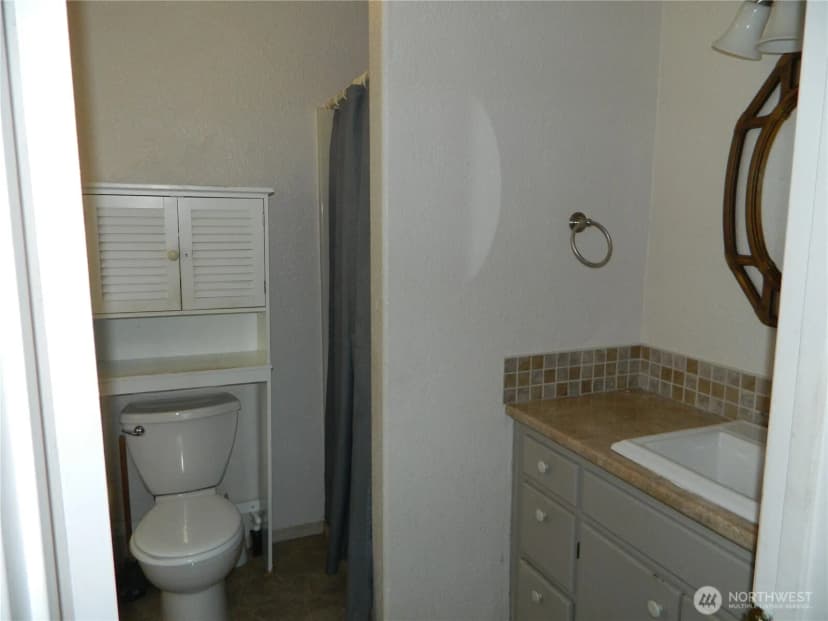 Property photo for 16 Orchard Loop S, Tonasket photo 21