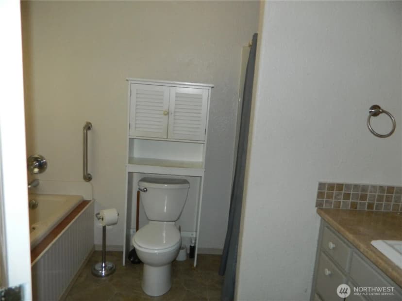 Property photo for 16 Orchard Loop S, Tonasket photo 20