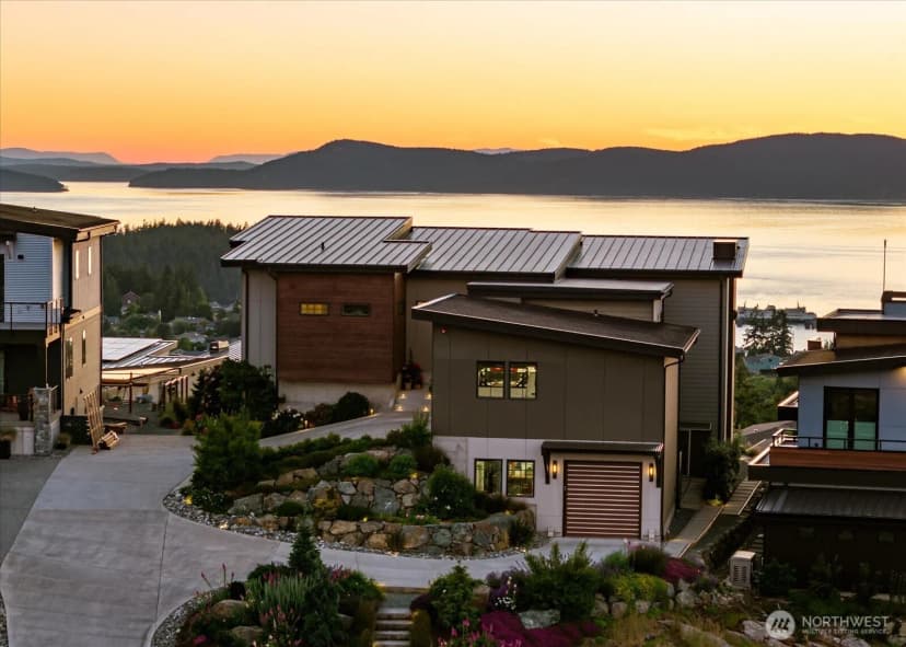 Property photo for 3945 Rock Ridge Parkway, Anacortes photo 5