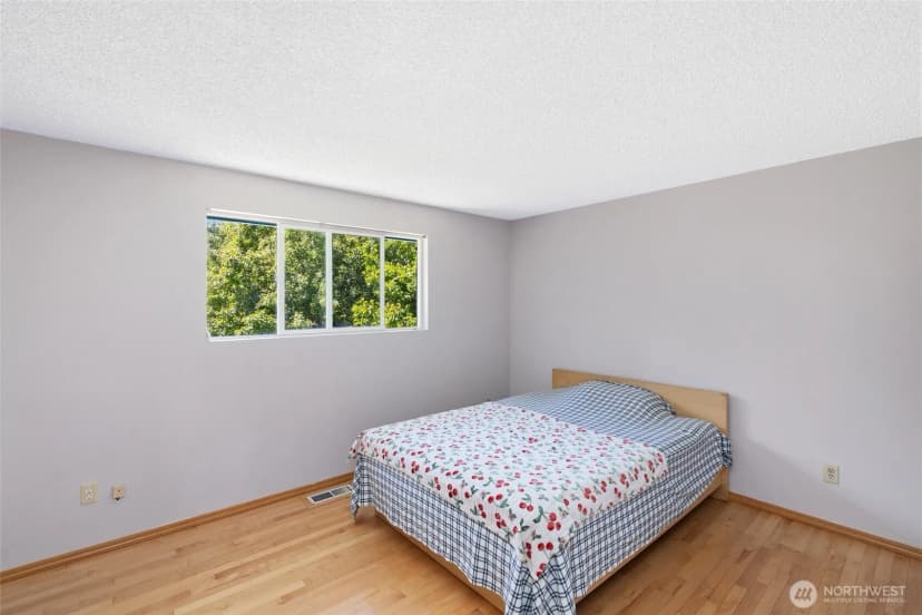Property photo for 31229 10th Avenue S, Federal Way photo 10