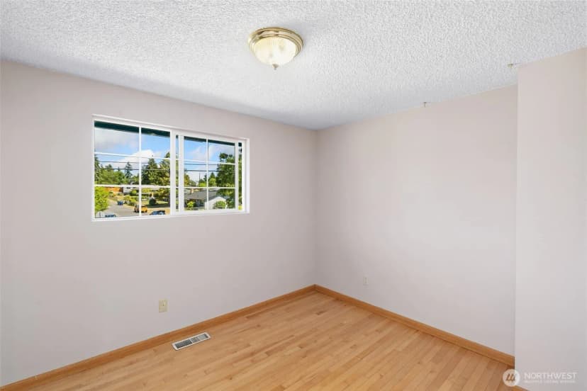 Property photo for 31229 10th Avenue S, Federal Way photo 13