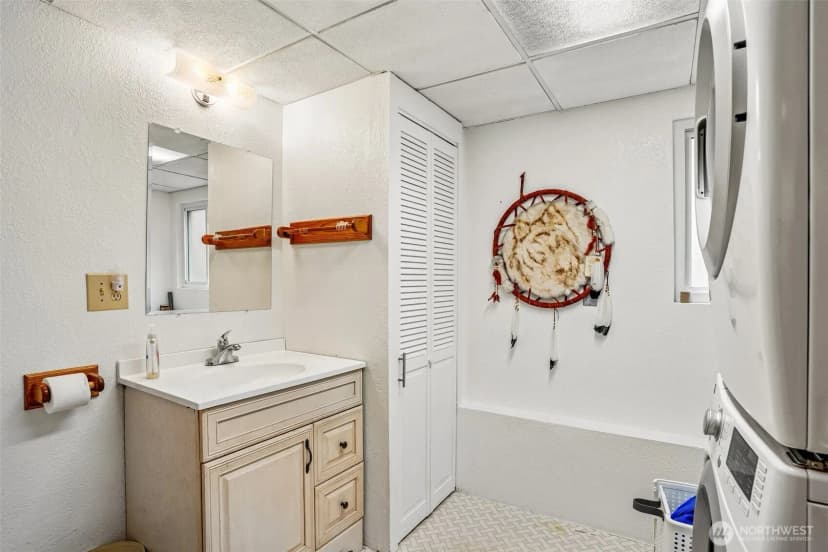 Property photo for 553 S 111th Street, Seattle photo 28
