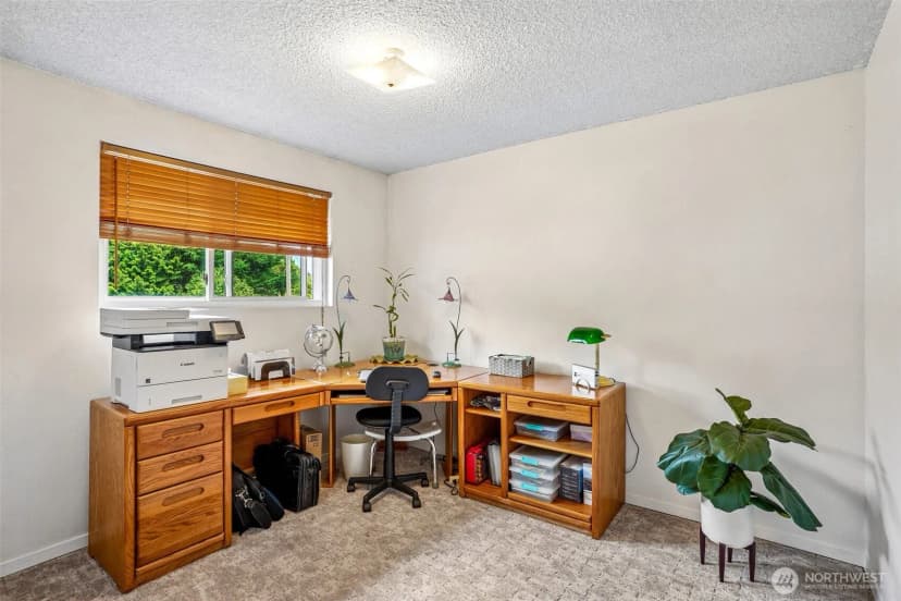 Property photo for 553 S 111th Street, Seattle photo 22