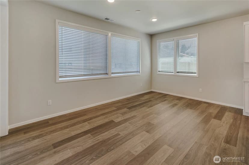 Property photo for 18216 37 Avenue Ct E, Tacoma photo 20