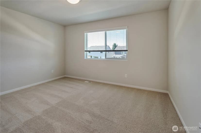 Property photo for 18216 37 Avenue Ct E, Tacoma photo 34