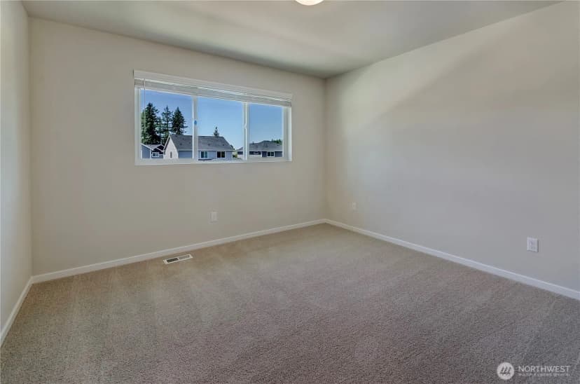 Property photo for 18216 37 Avenue Ct E, Tacoma photo 35