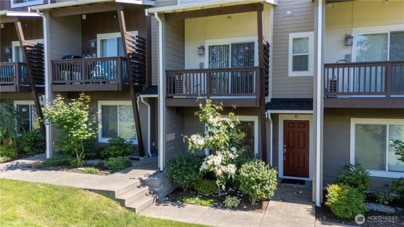 Property photo for 17527 110th Avenue E #d, Puyallup photo 33