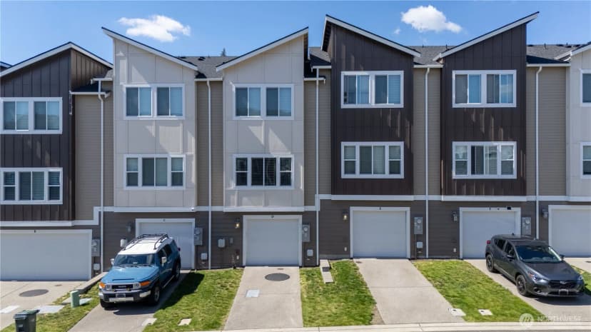 Property photo for 17527 110th Avenue E #d, Puyallup photo 32
