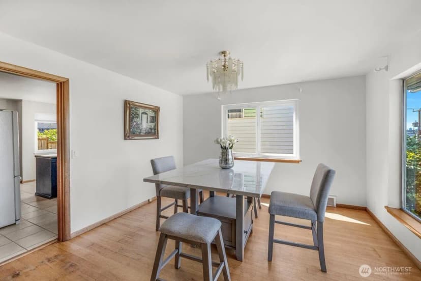 Property photo for 5508 31st Avenue Ne, Seattle photo 6