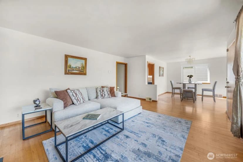 Property photo for 5508 31st Avenue Ne, Seattle photo 23