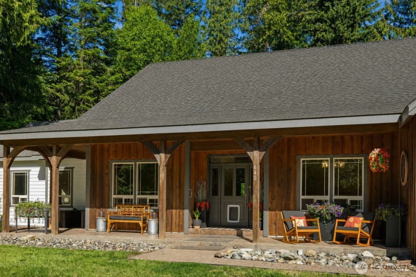 Property photo for 640 Storie Lane, Cle Elum photo 2