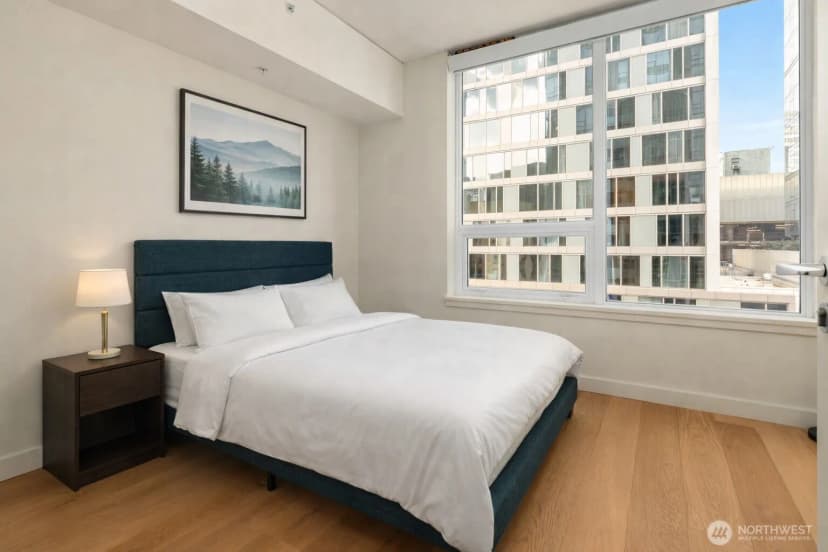 Property photo for 121 Stewart Street #603, Seattle photo 10