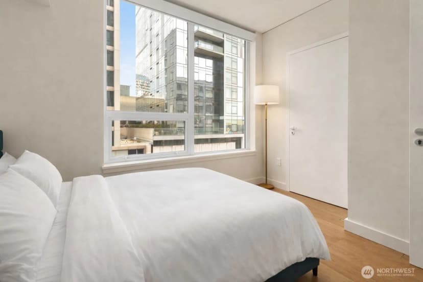 Property photo for 121 Stewart Street #603, Seattle photo 11