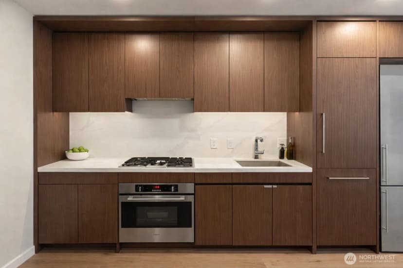 Property photo for 121 Stewart Street #603, Seattle photo 8