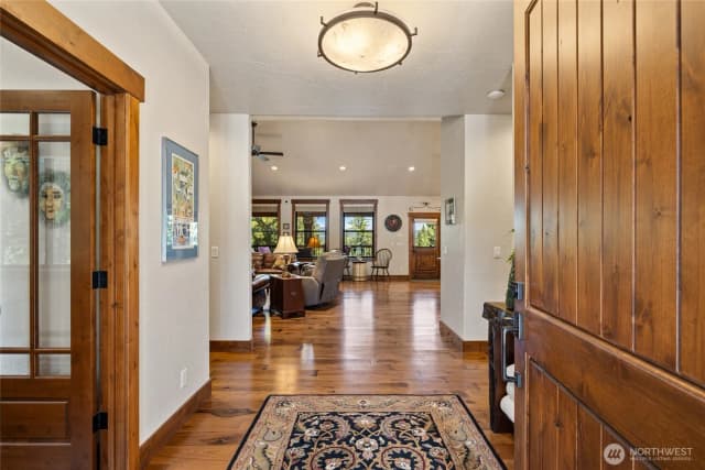 Property photo for 571 Colfax Road, Cle Elum photo 4