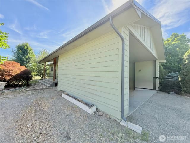 Property photo for 2050 James Avenue, Okanogan photo 5