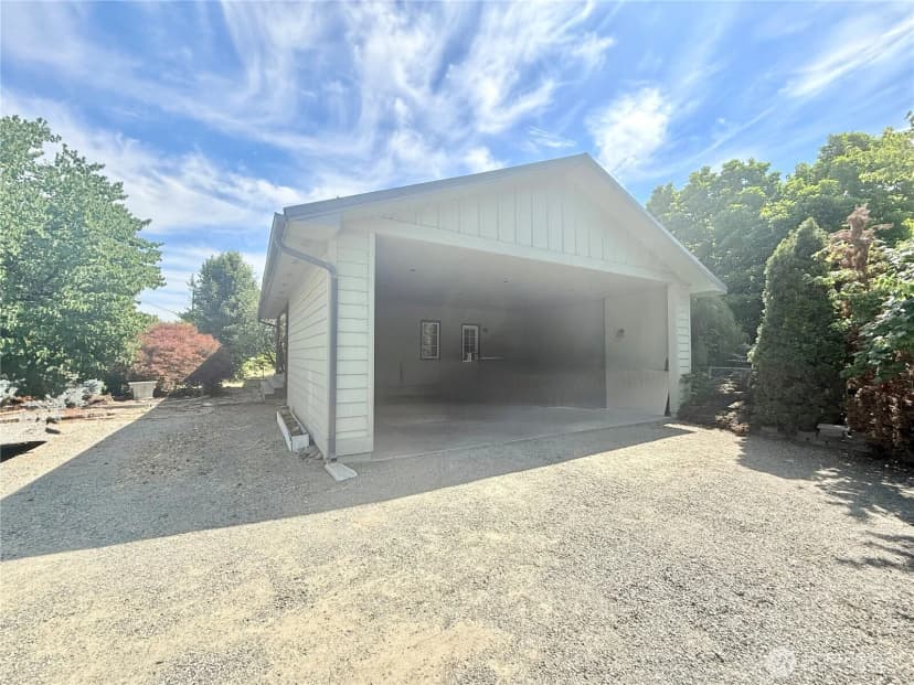 Property photo for 2050 James Avenue, Okanogan photo 6