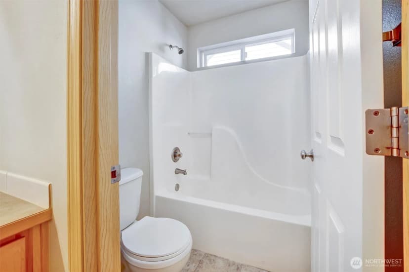 Property photo for 2426 Stafford Way, Bothell photo 34
