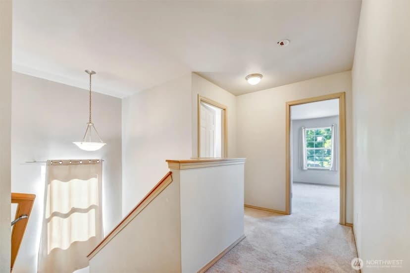 Property photo for 2426 Stafford Way, Bothell photo 20