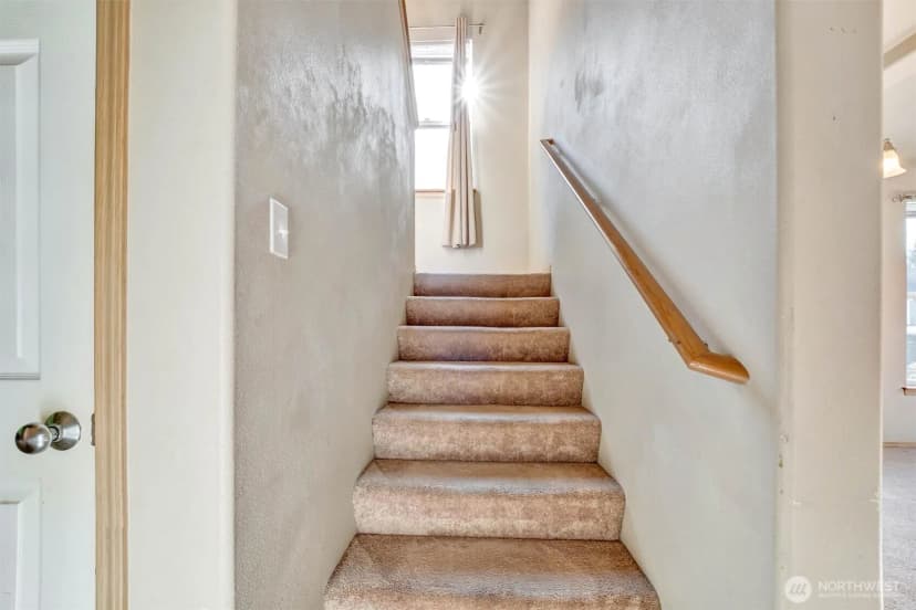Property photo for 2426 Stafford Way, Bothell photo 19