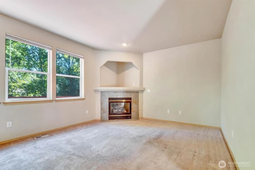 Property photo for 2426 Stafford Way, Bothell photo 10