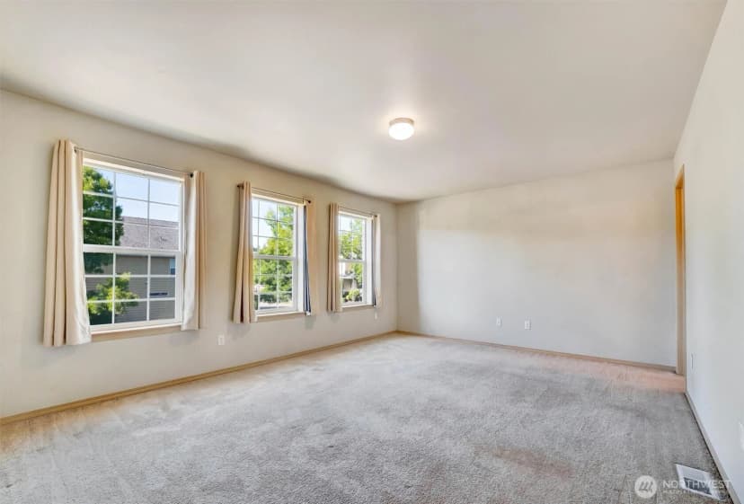 Property photo for 2426 Stafford Way, Bothell photo 22