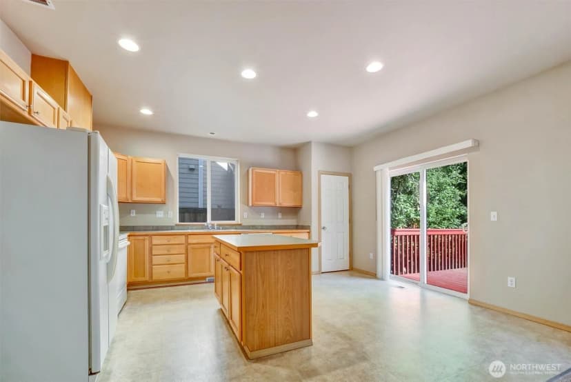 Property photo for 2426 Stafford Way, Bothell photo 14