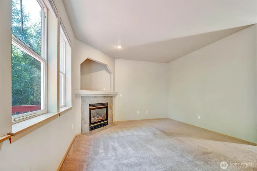 Property photo for 2426 Stafford Way, Bothell photo 11