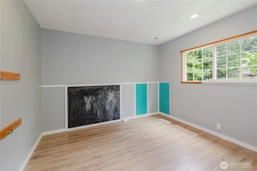 Property photo for 4014 Silver Lane Nw, Bremerton photo 37
