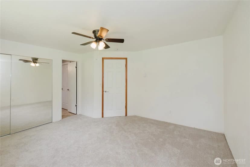 Property photo for 4014 Silver Lane Nw, Bremerton photo 22