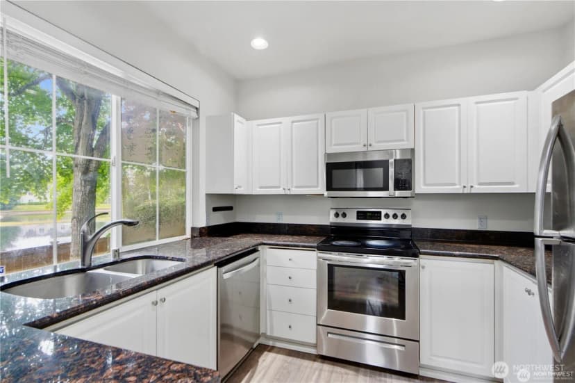 Property photo for 23302 57th Avenue S #40, Kent photo 11