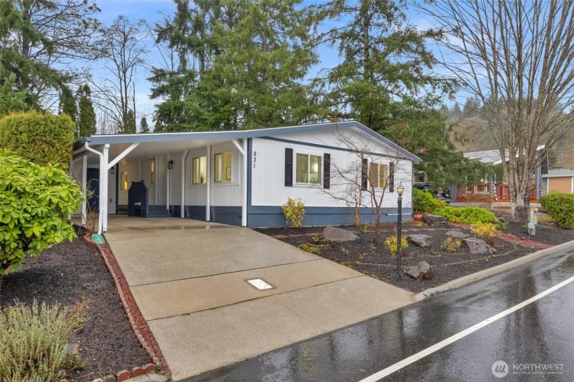 Property photo for 931 236th Place Sw, Bothell photo 20