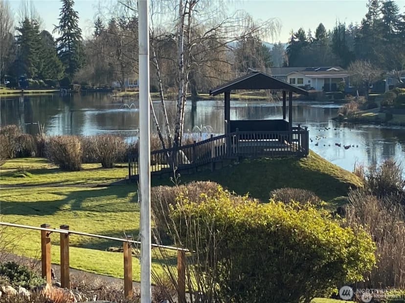Property photo for 931 236th Place Sw, Bothell photo 19