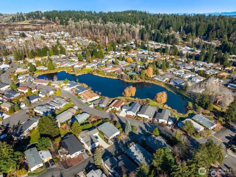 Property photo for 931 236th Place Sw, Bothell photo 2