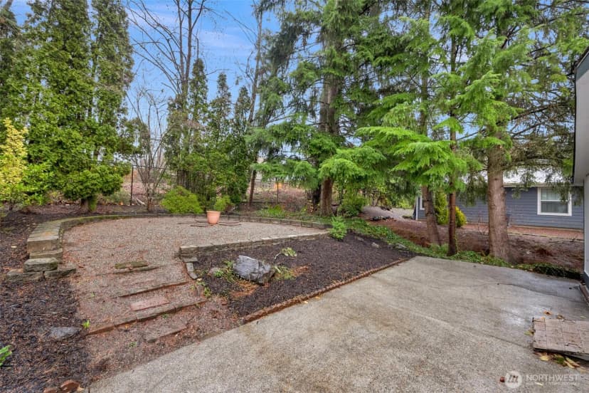 Property photo for 931 236th Place Sw, Bothell photo 24
