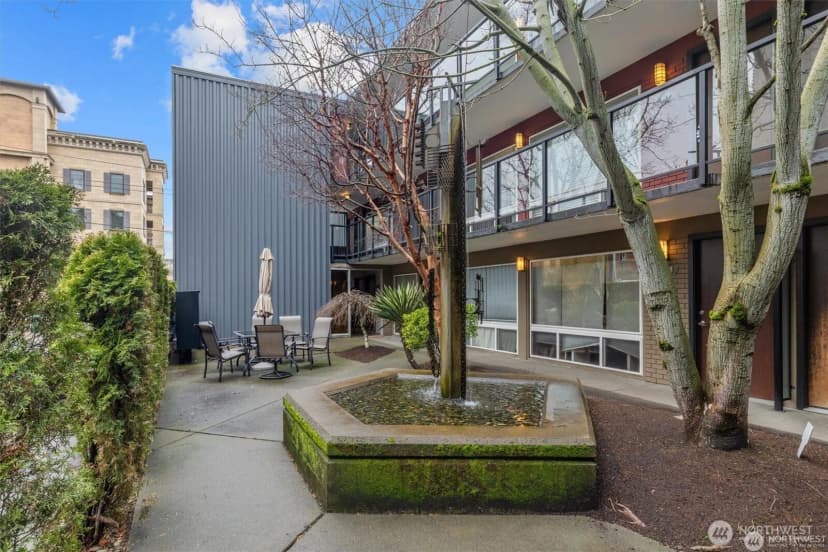 Property photo for 752 Bellevue Avenue E #202, Seattle photo 15