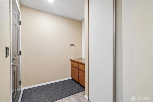 Property photo for 23301 Lakeview Drive #a101, Mountlake Terrace photo 4