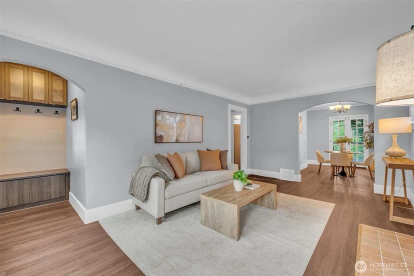 Property photo for 4836 38th Avenue Ne, Seattle photo 6