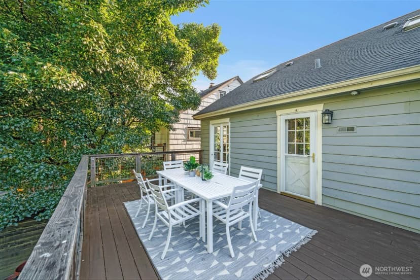 Property photo for 4836 38th Avenue Ne, Seattle photo 22