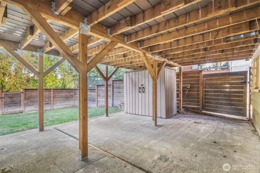 Property photo for 4836 38th Avenue Ne, Seattle photo 26