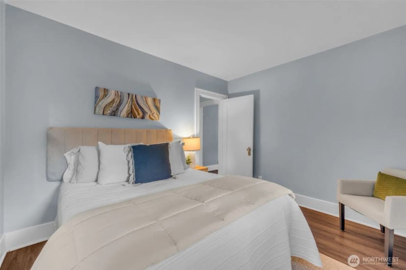 Property photo for 4836 38th Avenue Ne, Seattle photo 14