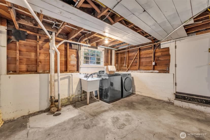 Property photo for 4836 38th Avenue Ne, Seattle photo 27