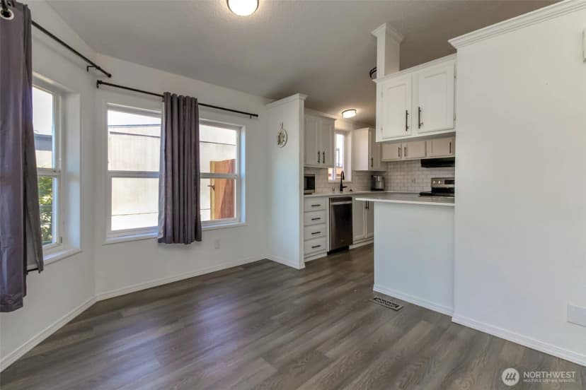 Property photo for 27452 149th Avenue Se #54, Kent photo 10
