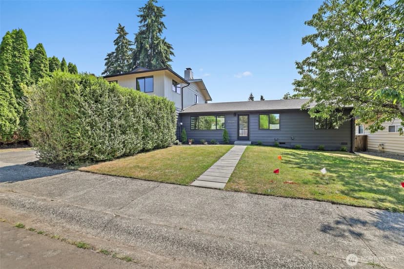Property photo for 8209 Ne 144th Street, Kirkland photo 33
