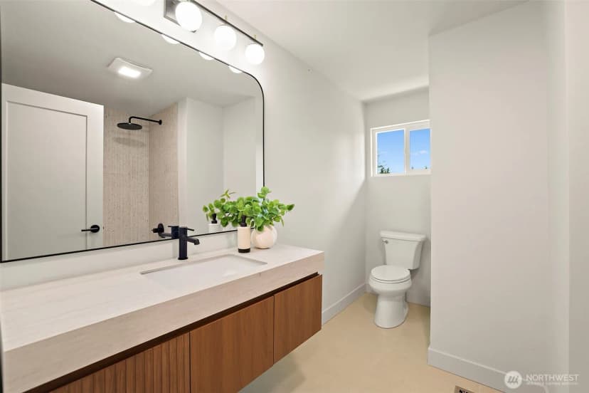 Property photo for 8209 Ne 144th Street, Kirkland photo 13
